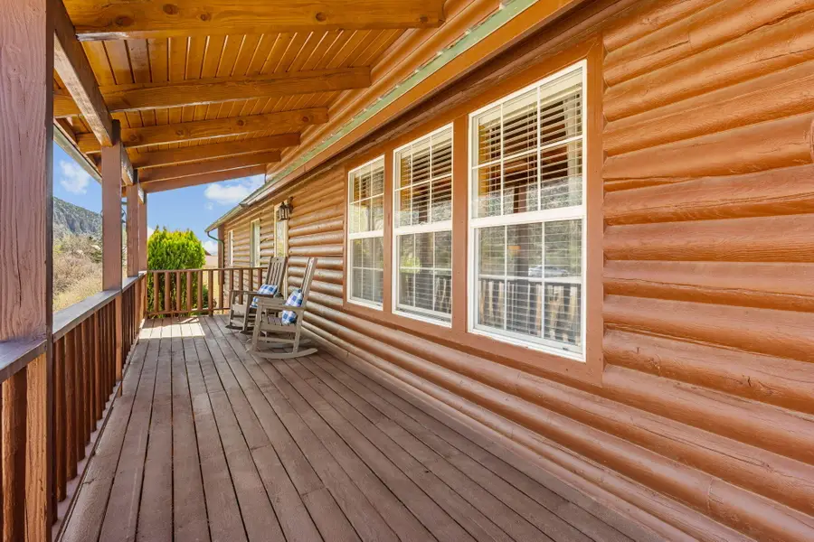 921 W Chu Wi Path, New Harmony, UT 84757 - #2