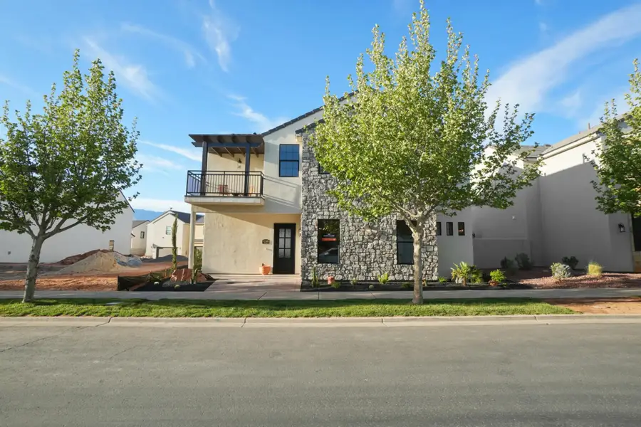 4346 W Canterbury Rd, Hurricane, UT 84737 - #3