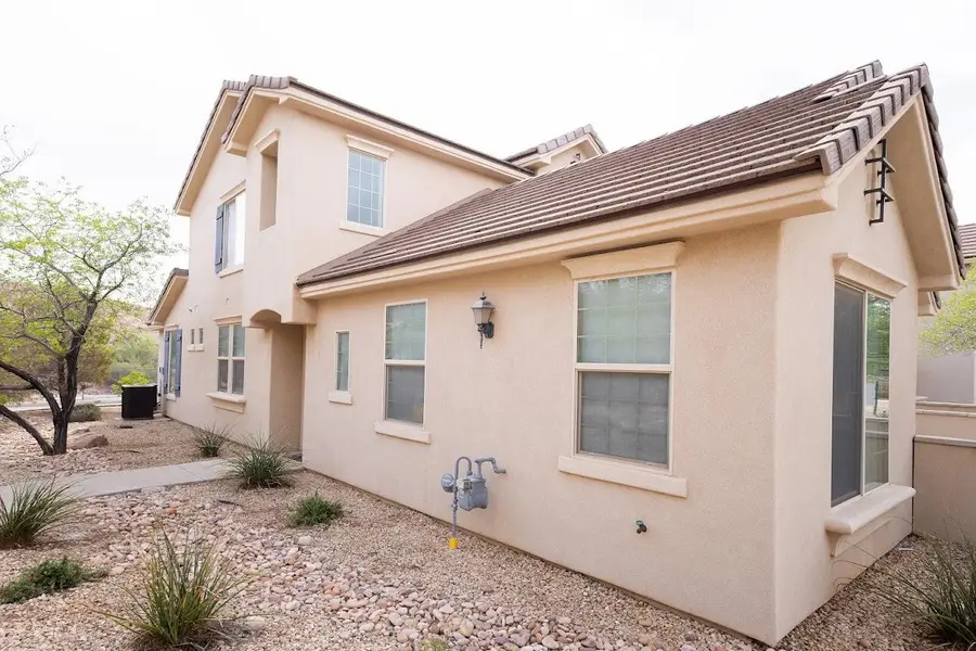 3439 S Barcelona Dr #106, Saint George, UT 84790 - #2