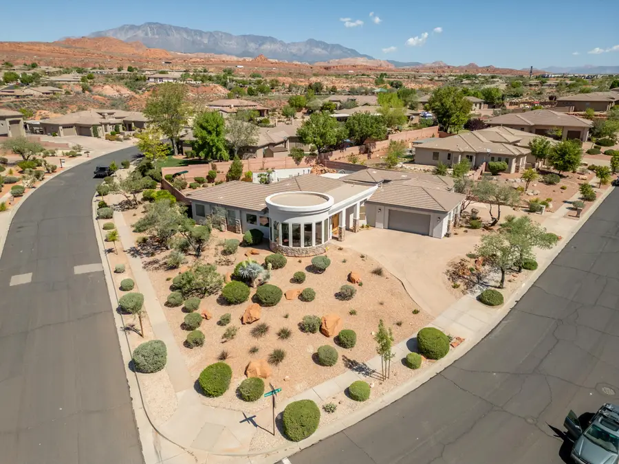 3177 E Broken Rock Way, Washington, UT 84780 - #2