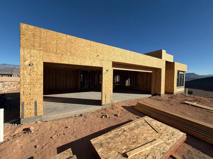 1384 W 800 S, Hurricane, UT 84737 - #3