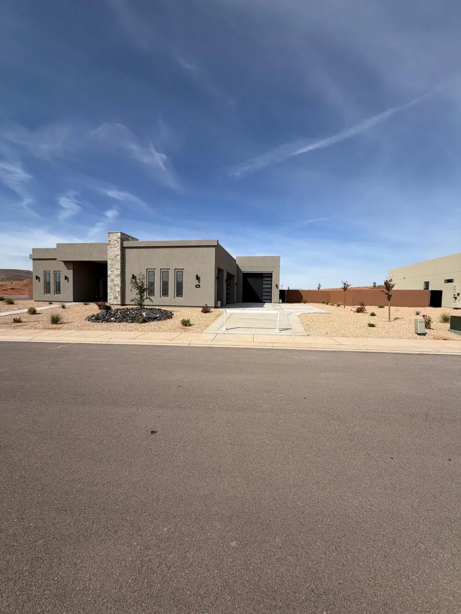 3344 S Guide Star Way, Hurricane, UT 84737 - #2
