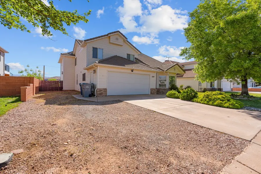 924 N 100 W, Hurricane, UT 84737 - #2