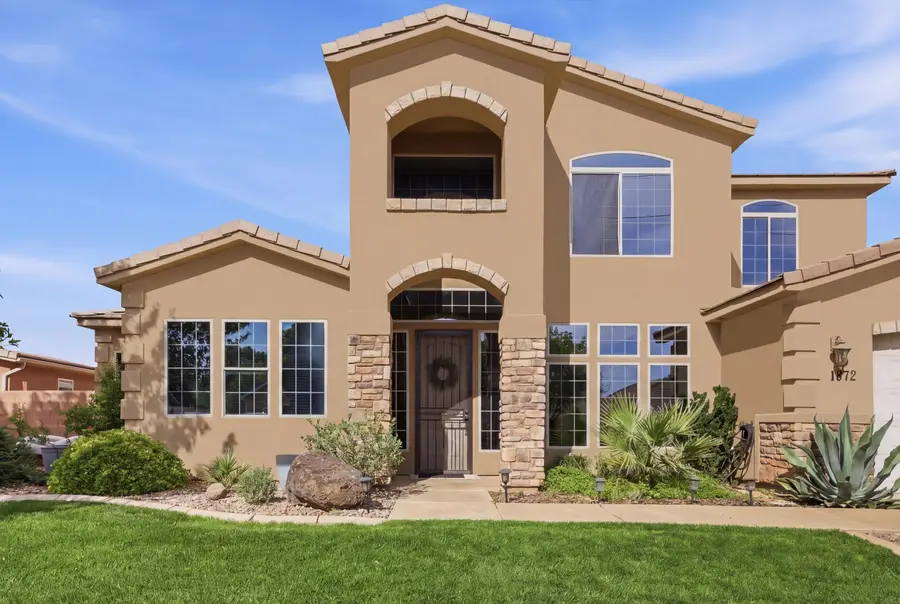 1872 S 20 E, Washington, UT 84780 - #2