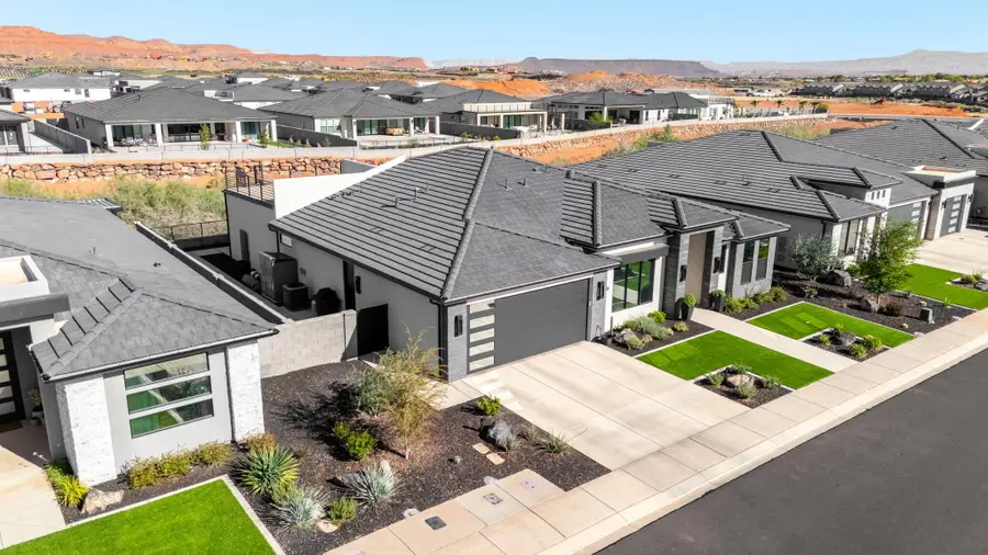 2736 Whirlaway Trail, Santa Clara, UT 84765 - #3