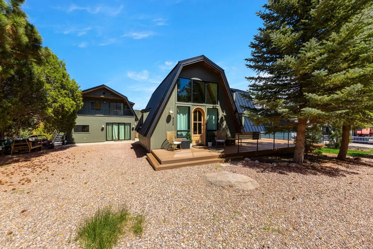 809 E Mountain View Dr, Pine Valley, UT 84781 - #1