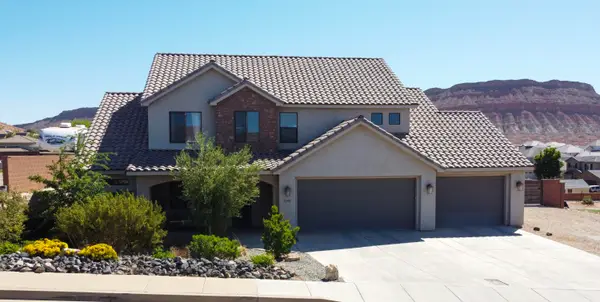 3293 S Noble Dr, Washington, UT 84780