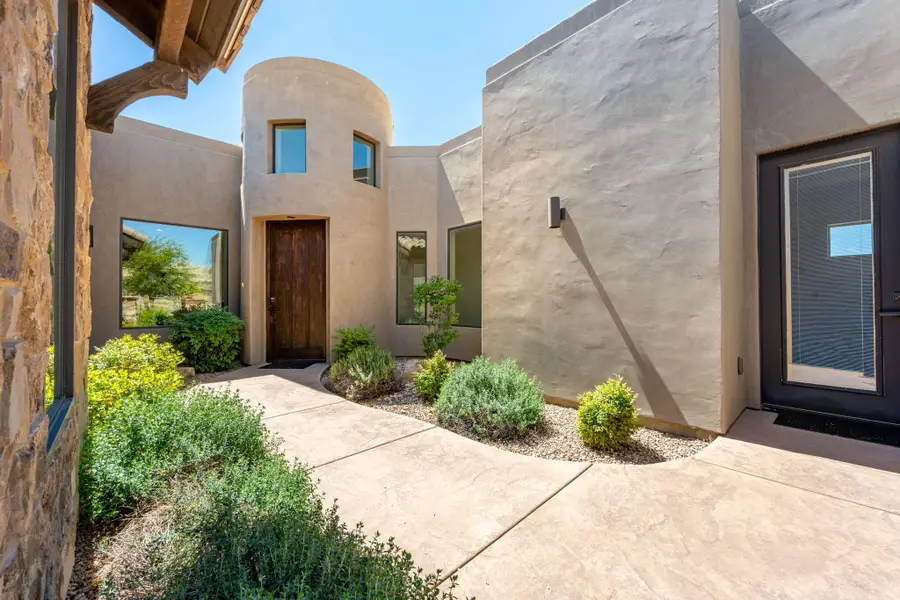 1785 W Red Cloud Cir, Saint George, UT 84770 - #2