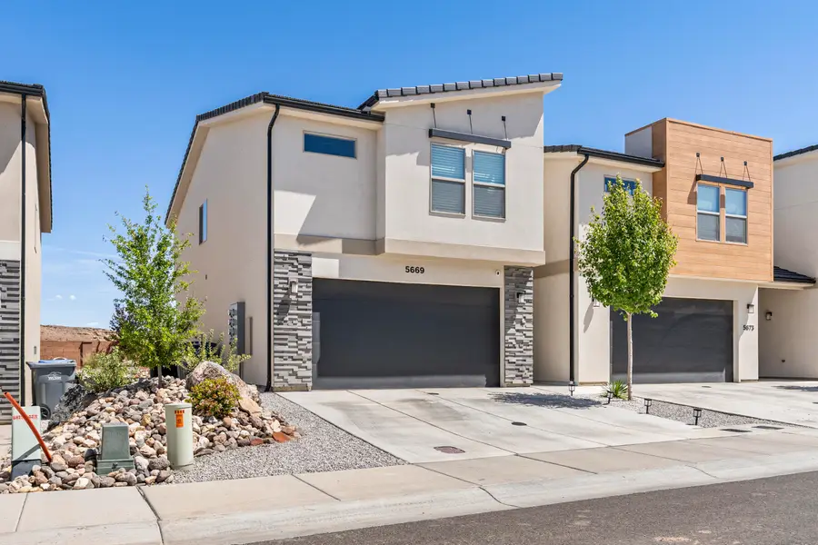 5669 S Duel Ln, Saint George, UT 84790 - #3
