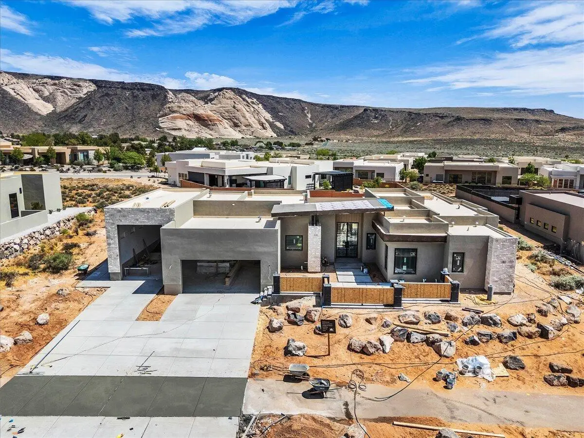 5476 N Johnson Arch Dr, Saint George, UT 84770 - #1