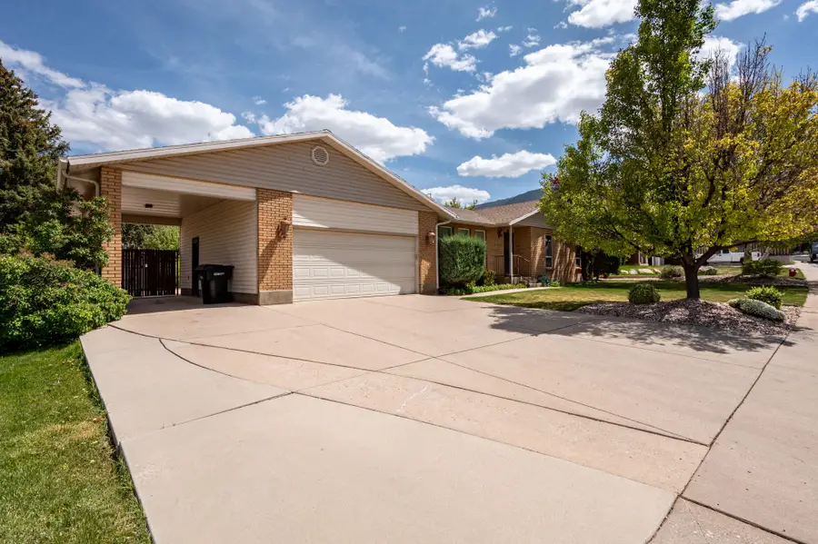 1069 S Cedar Knolls West Dr, Cedar City, UT 84720 - #2