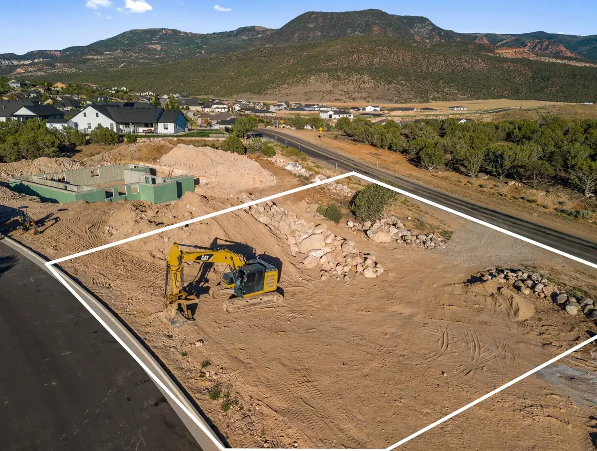 W Estate Dr #6, Cedar City, UT 84720 - #1