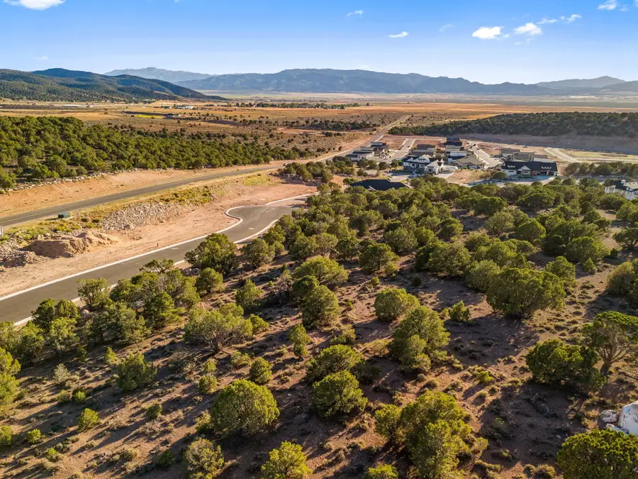 W Estate Dr #12, Cedar City, UT 84720 - #3