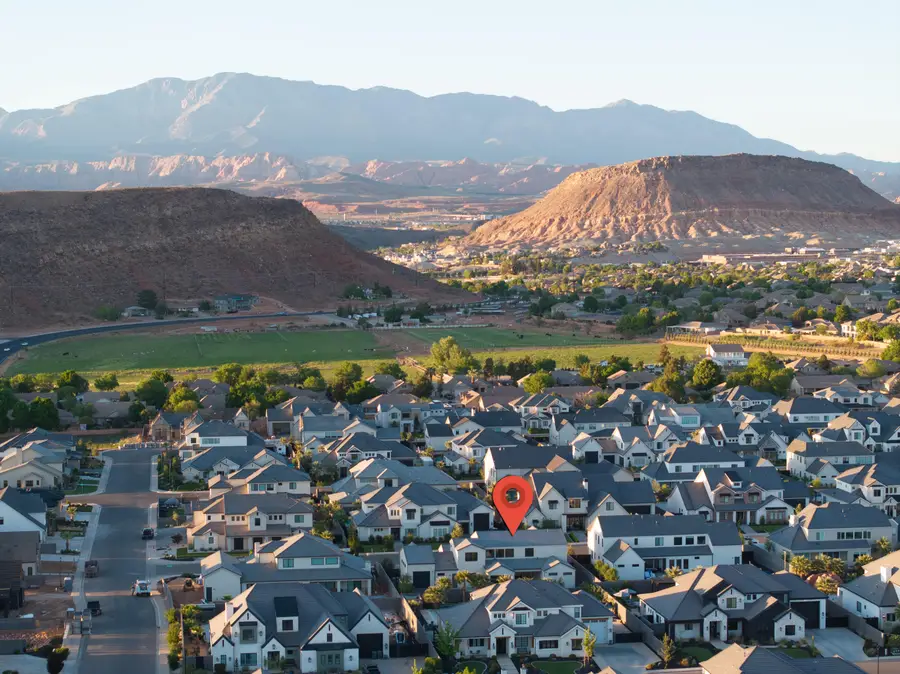 672 E Arina Way, Washington, UT 84780 - #2