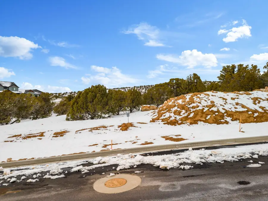 W Estate Dr, Cedar City, UT 84720 - #2