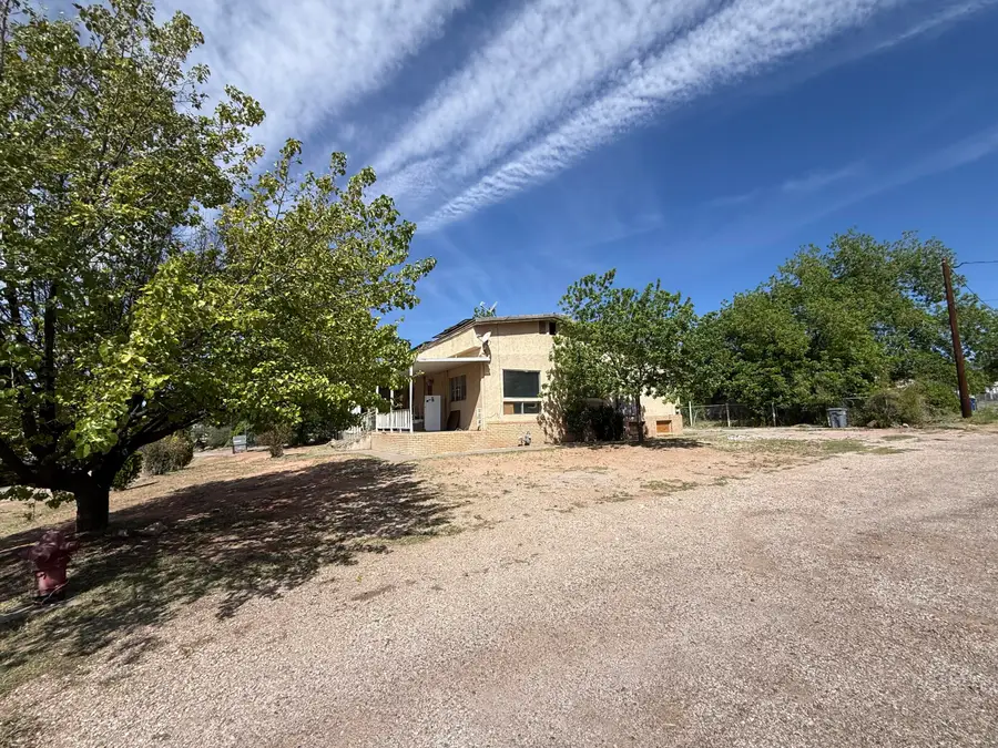 102 W 200, Washington, UT 84780 - #2