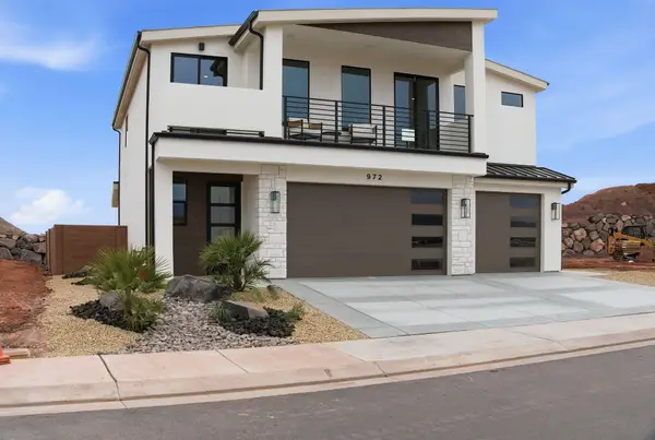 972 E Coyote Crest Dr, Washington, UT 84780