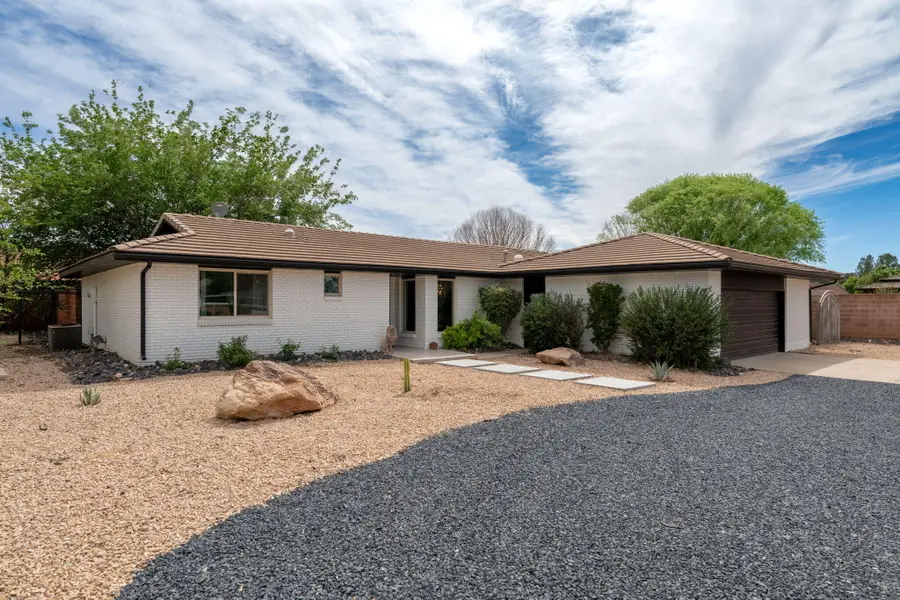 3570 S Solano Way, Saint George, UT 84790 - #2