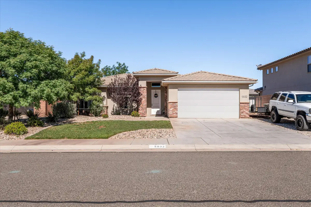 5932 S Kastra Ln, Saint George, UT 84790 - #1