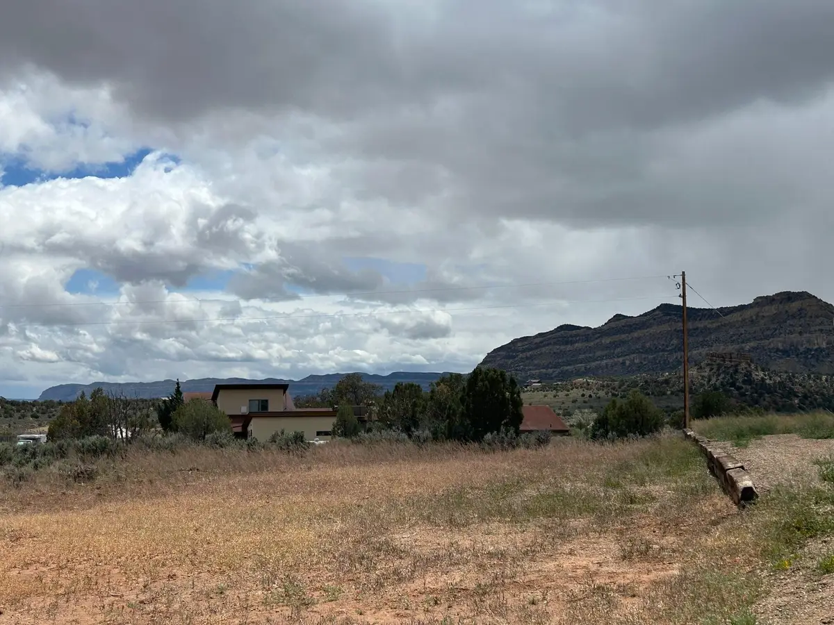 705 W 500, Escalante, UT 84726 - #1