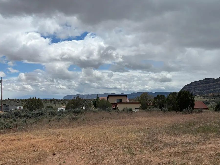 705 W 500, Escalante, UT 84726 - #2