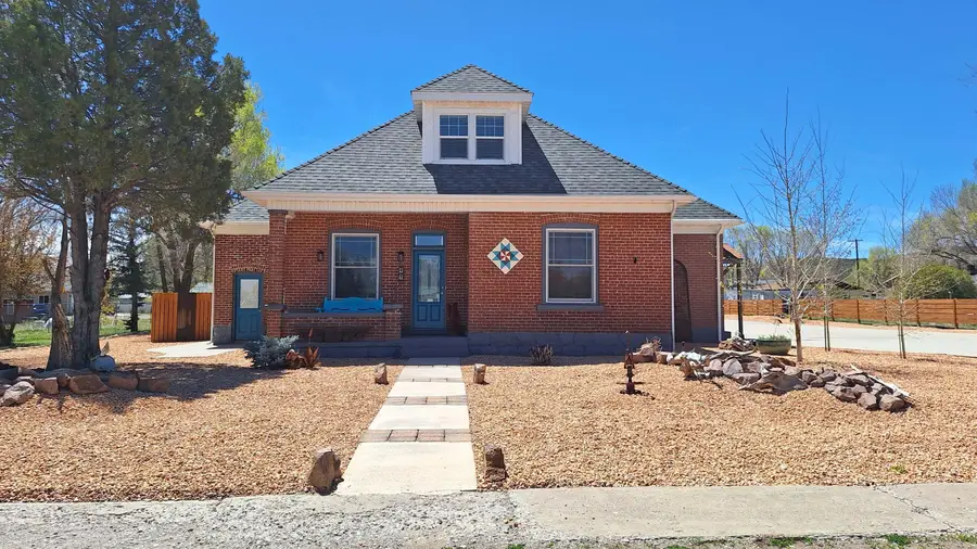 47 W 100, Panguitch, UT 84759 - #2