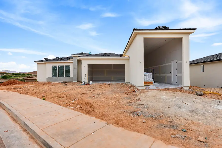 1870 N Chapman Dr, Washington, UT 84780 - #3