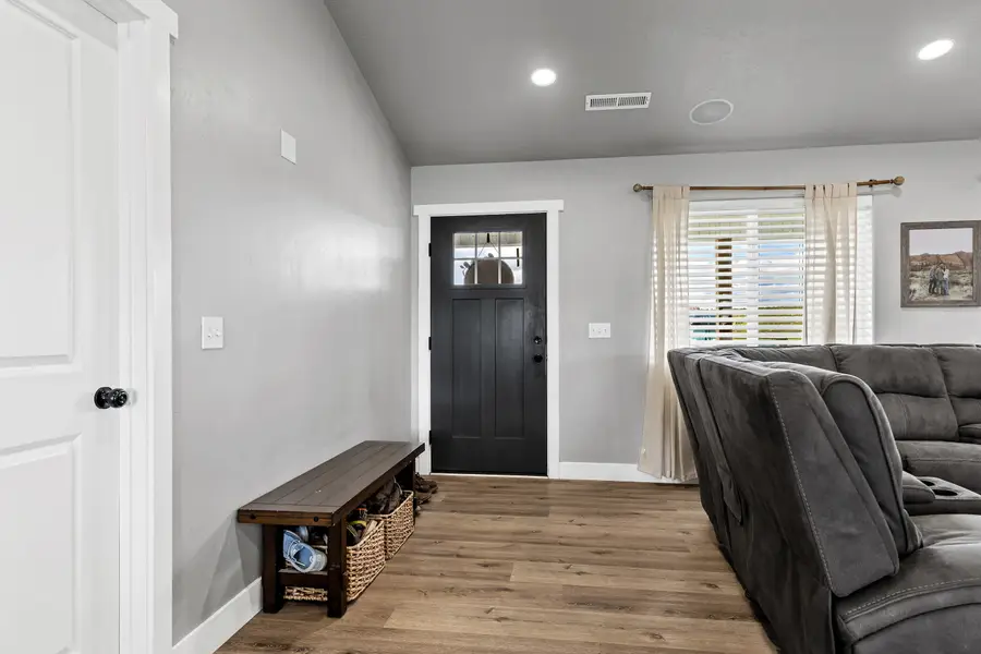 623 S 150, Enterprise, UT 84725 - #3