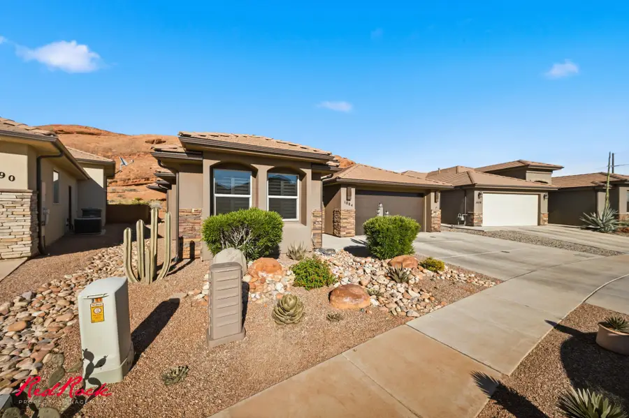 1084 N Montana Ln, Saint George, UT 84770 - #3