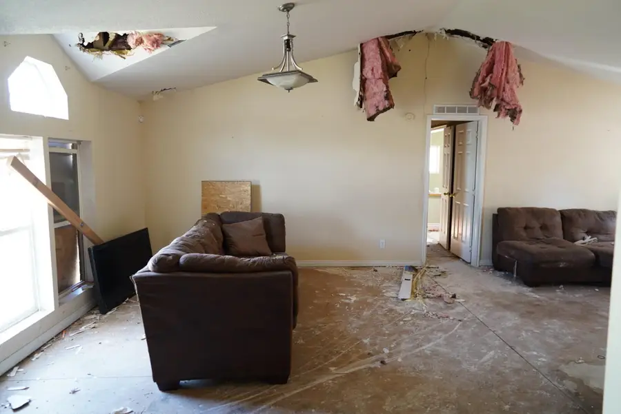 35 W Pecan Ln, Leeds, UT 84746 - #2