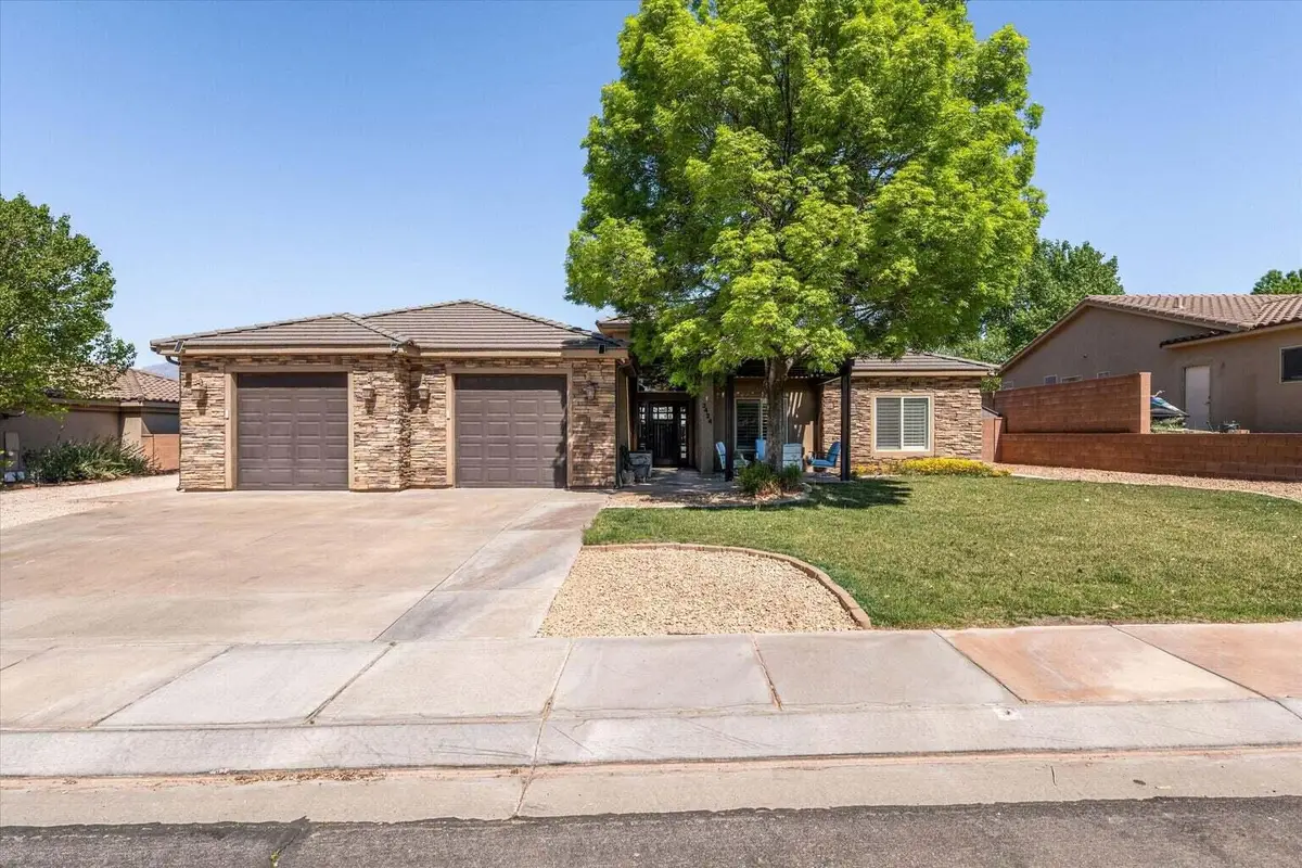 3424 W 250, Hurricane, UT 84737 - #1
