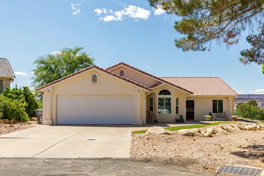 725 E Gunlock Cir, Saint George, UT 84790 - #3