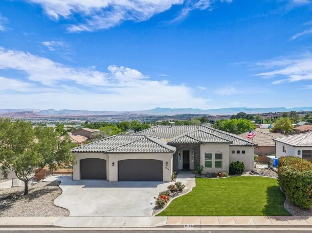 1934 E 1060 St, Saint George, UT 84770 - #1