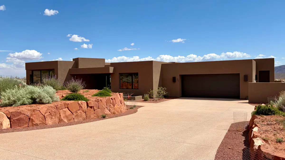 731 W Aiyana Way, Ivins, UT 84738 - #1