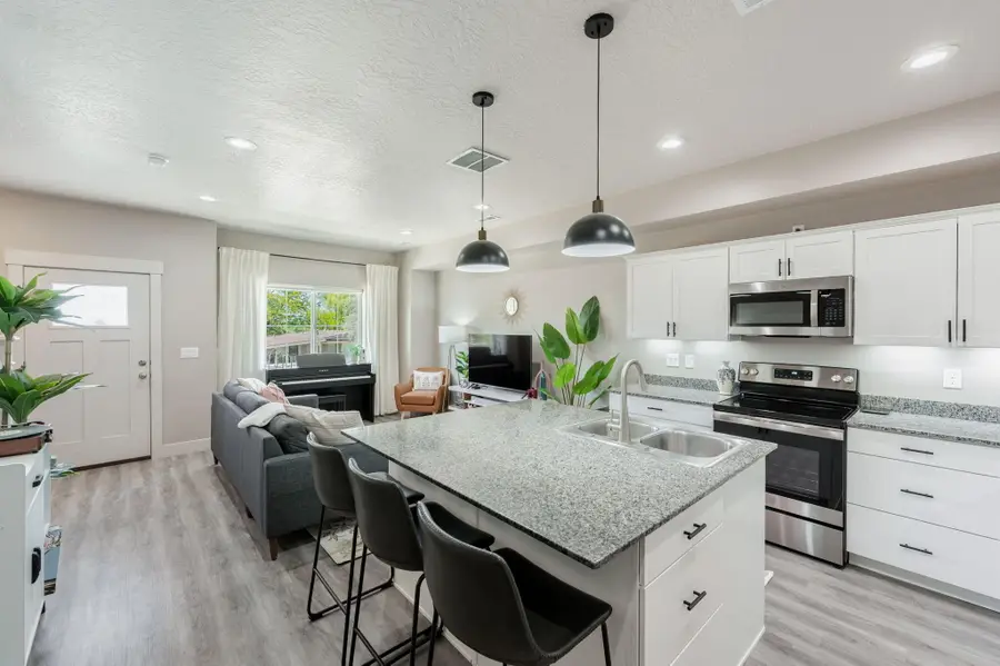 1356 N 250, Sunset, UT 84015 - #3