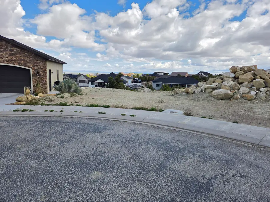 1981 N Mahogany Cir, Cedar City, UT 84721 - #3
