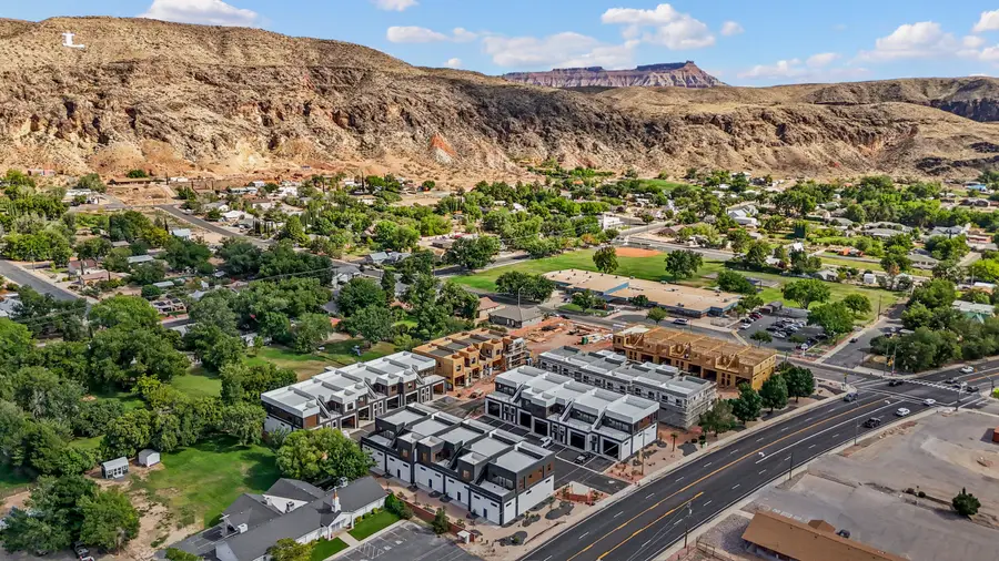 80 W Center St #24, La Verkin, UT 84745 - #3
