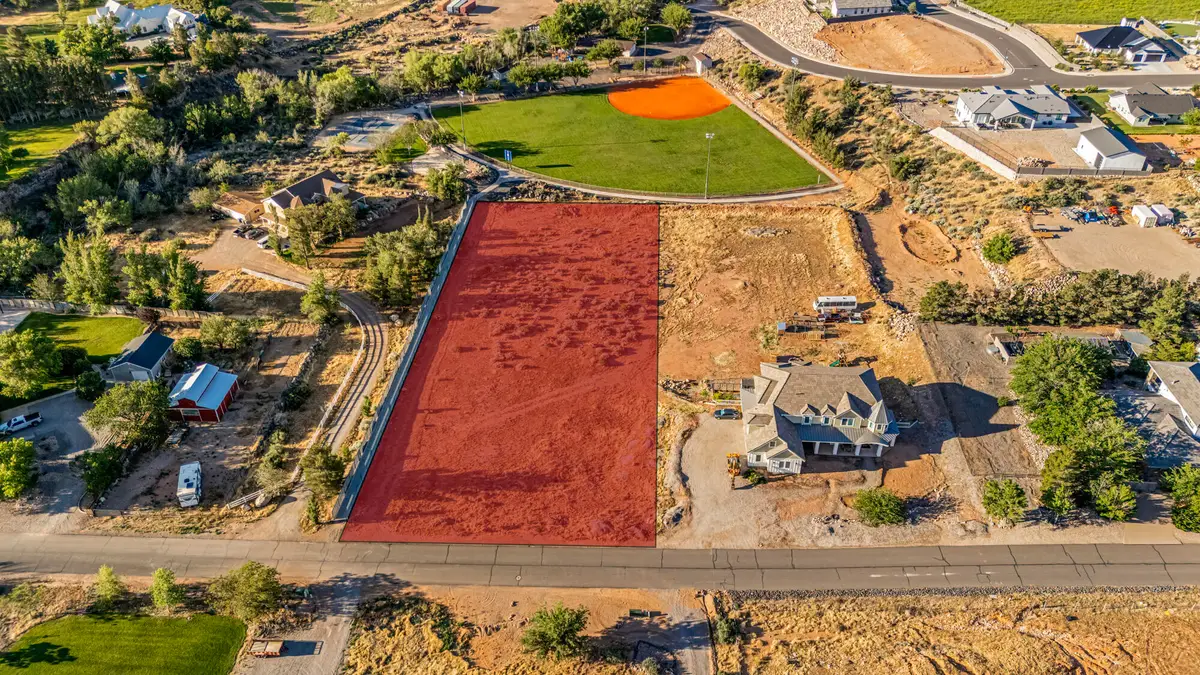 289 W Old Church Rd, Toquerville, UT 84774 - #1
