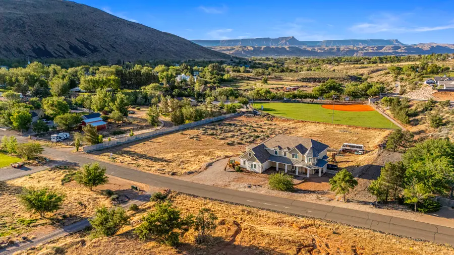 289 W Old Church Rd, Toquerville, UT 84774 - #3