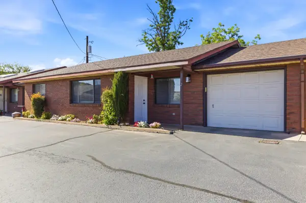 54 E 300 #2, St George, UT 84770