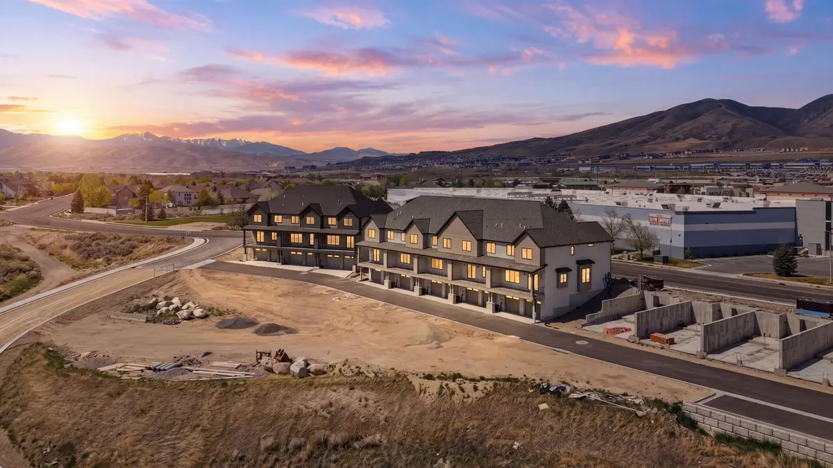 1650 E Center Pointe Dr, Lehi, UT 84043 - #1