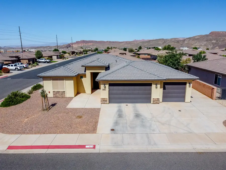 633 N 2850, Hurricane, UT 84737 - #3