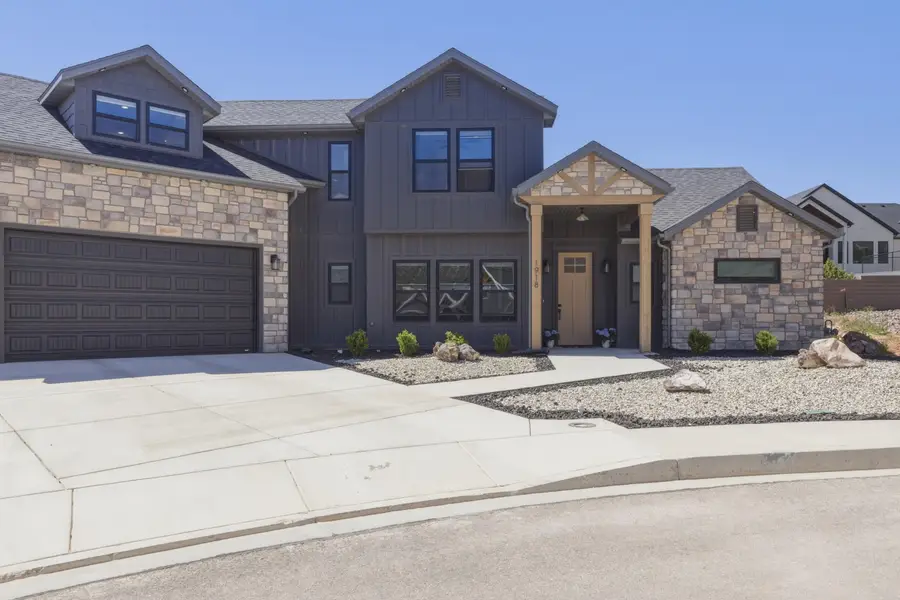 1918 S Oak Springs Cir, Cedar City, UT 84720 - #2