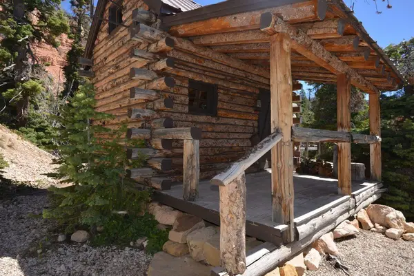 2008 W Brown Bear Road, Duck Creek, UT 84762