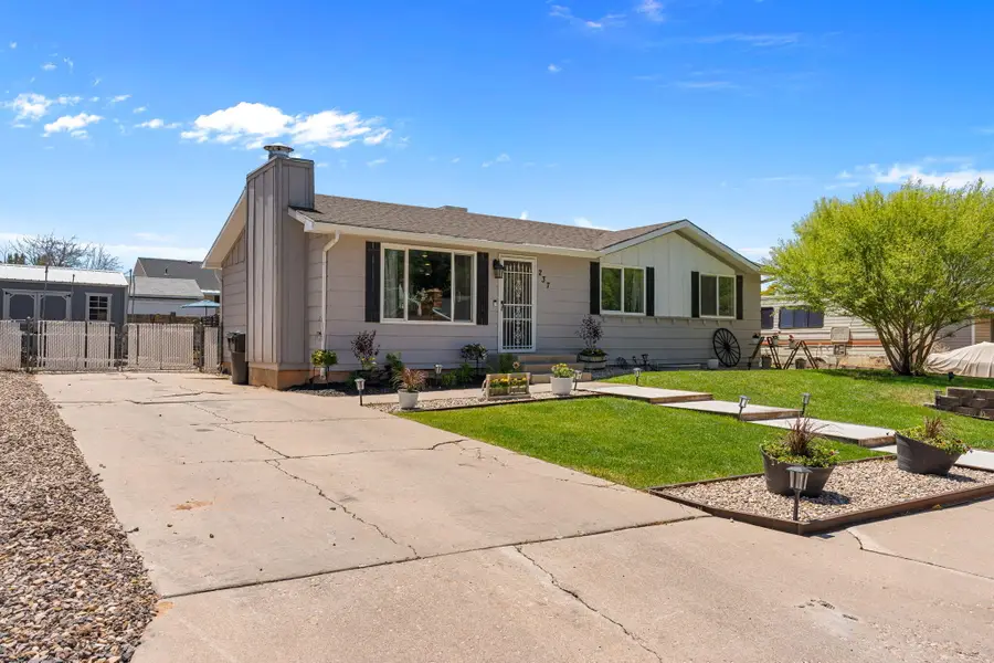 237 W 1725, Cedar City, UT 84721 - #2