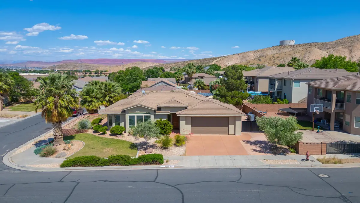 3523 S Desert Hills Dr., Saint George, UT 84790 - #1