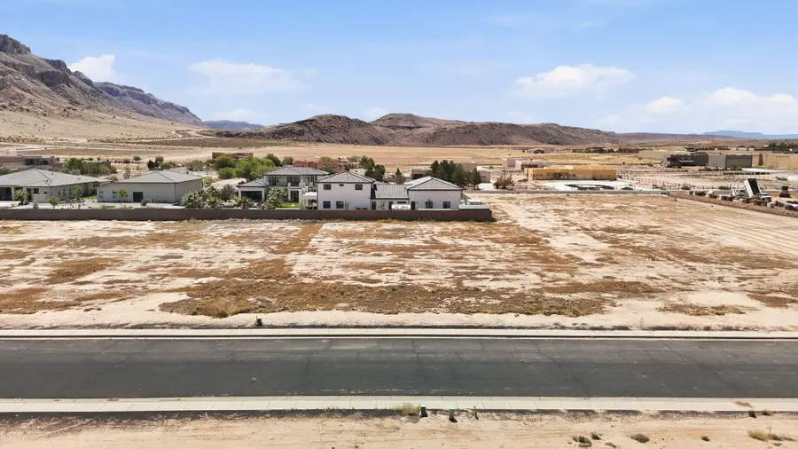 1283 W 4300, Hurricane, UT 84737 - #2