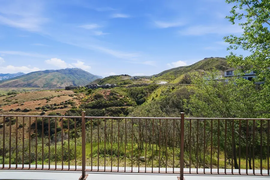 923 E Absaroka Ct, Draper, UT 84020 - #2
