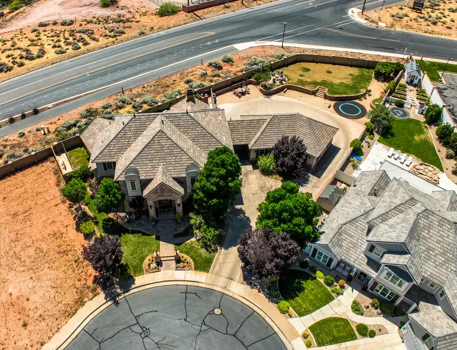 224 E 1175, Ivins, UT 84738 - #3