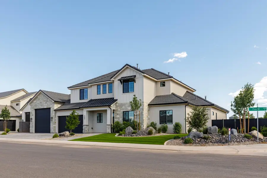 594 E Pine St, Washington, UT 84780 - #2